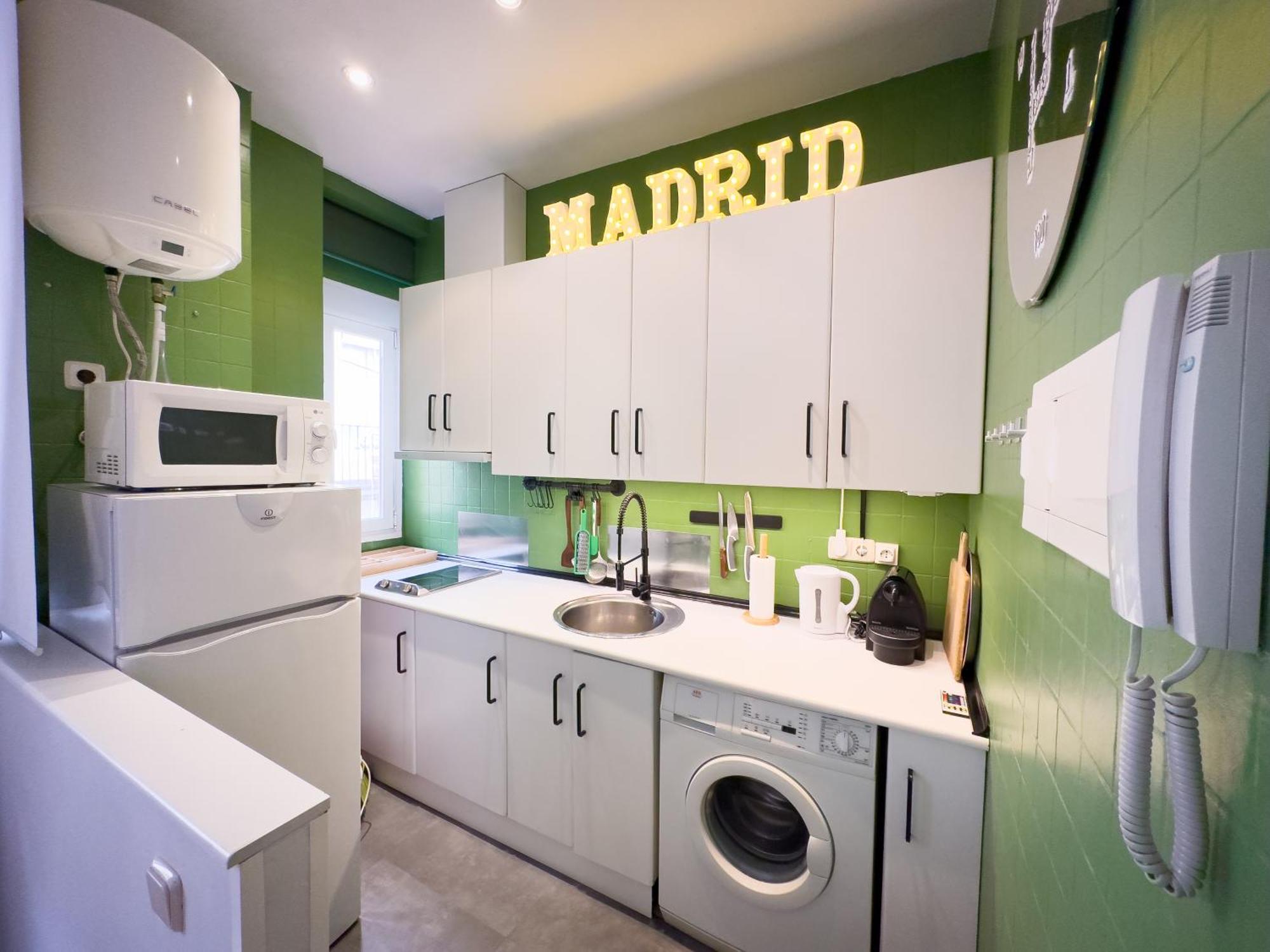 Disfruta Del Barrio De Las Letras Madrid Exterior foto