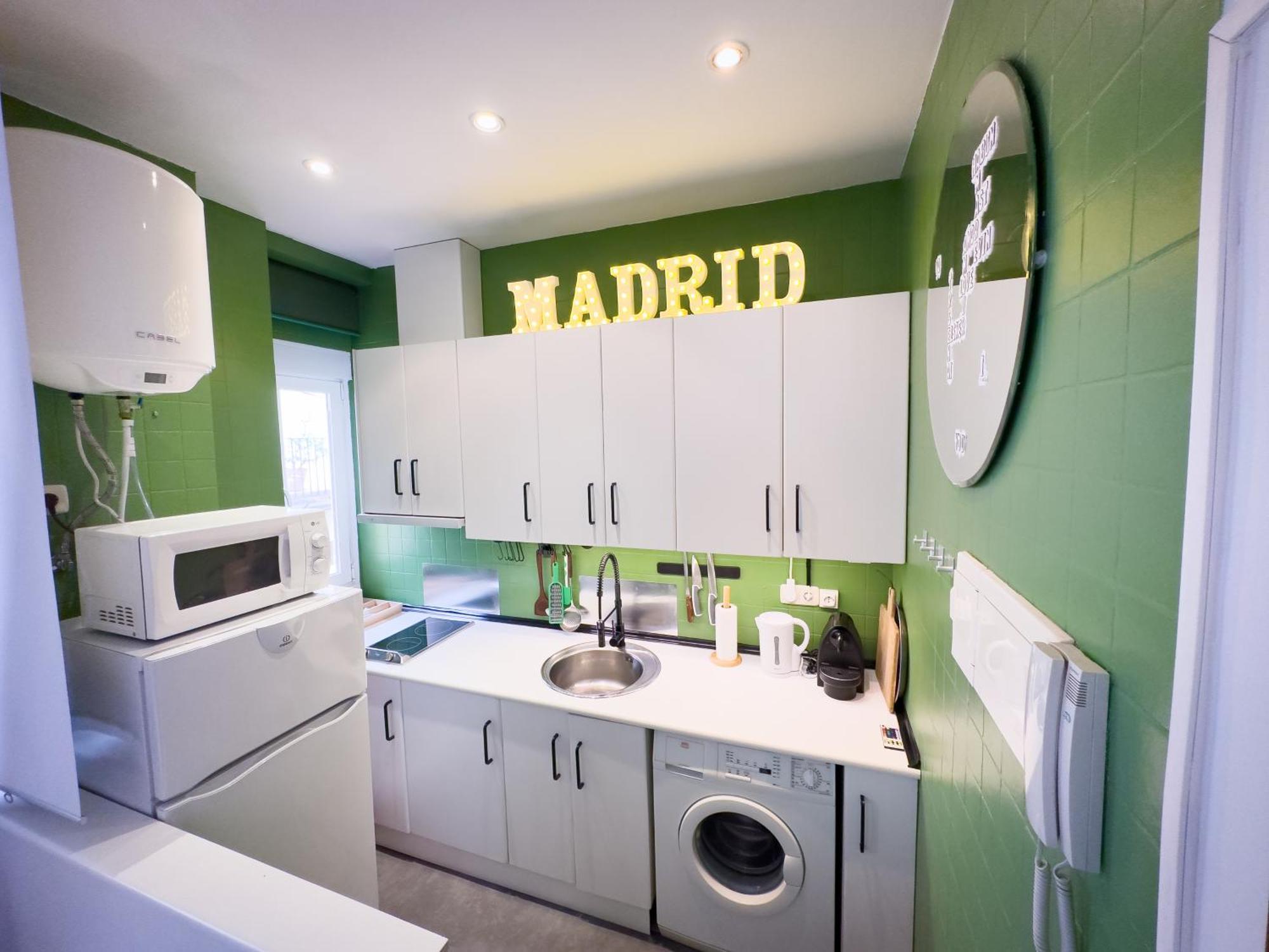 Disfruta Del Barrio De Las Letras Madrid Exterior foto